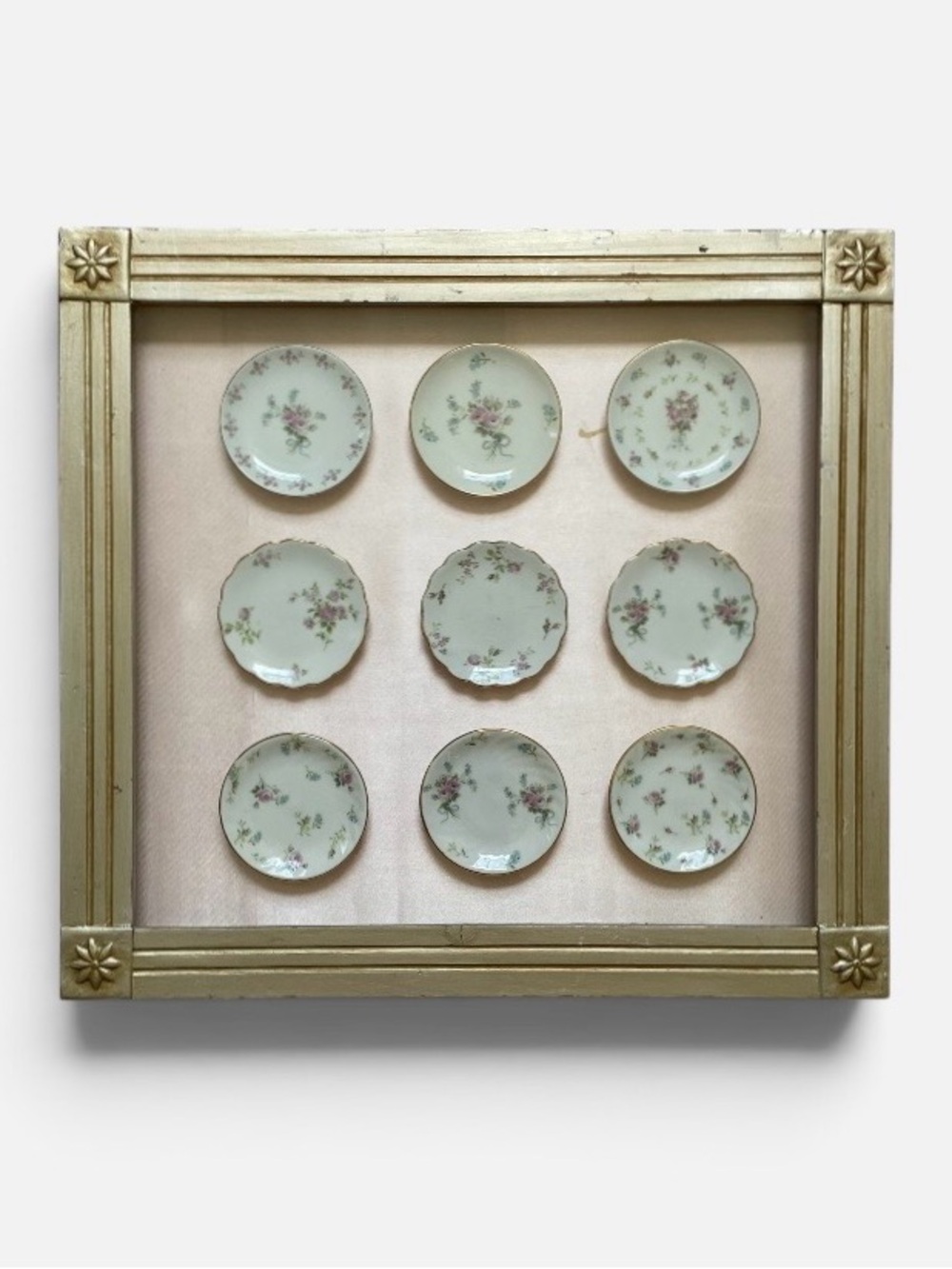 Simply Shabby Chic Rachel Ashwell Shadowbox Mini Plates Floral Distressed